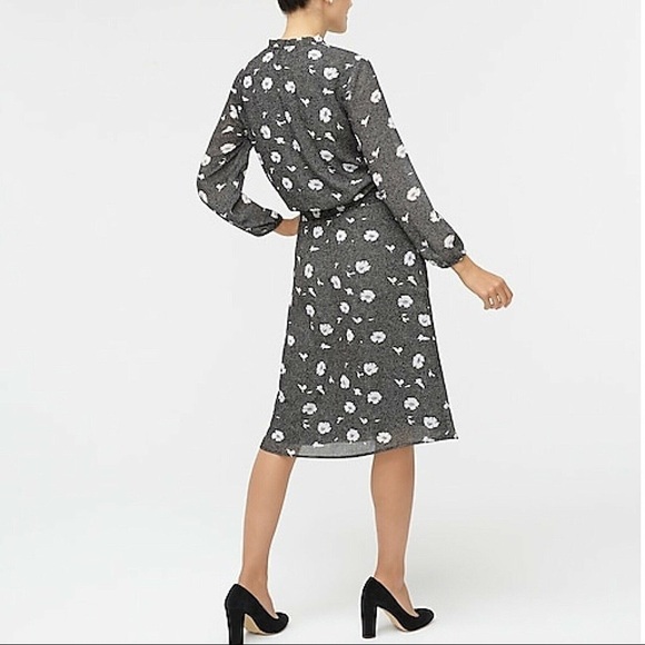 J. Crew Factory Black Floral Printed Tie-Neck Long Sleeve Dress 
Size XS - Picture 8 of 10